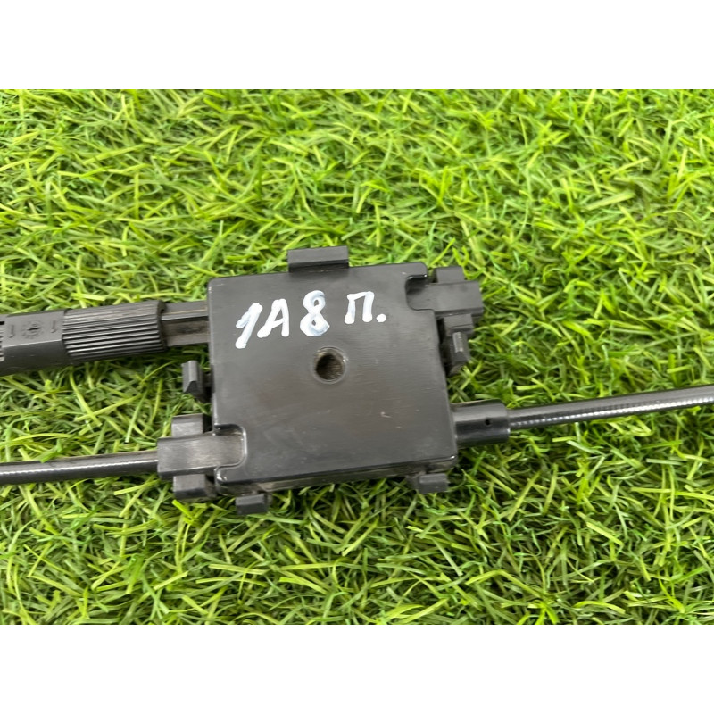 Трос замка капота (кузов і елементи) AUDI A8 D4 2011 4,2 4H0823531D