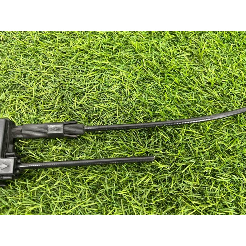 Трос замка капота (кузов і елементи) AUDI A8 D4 2011 4,2 4H0823531D