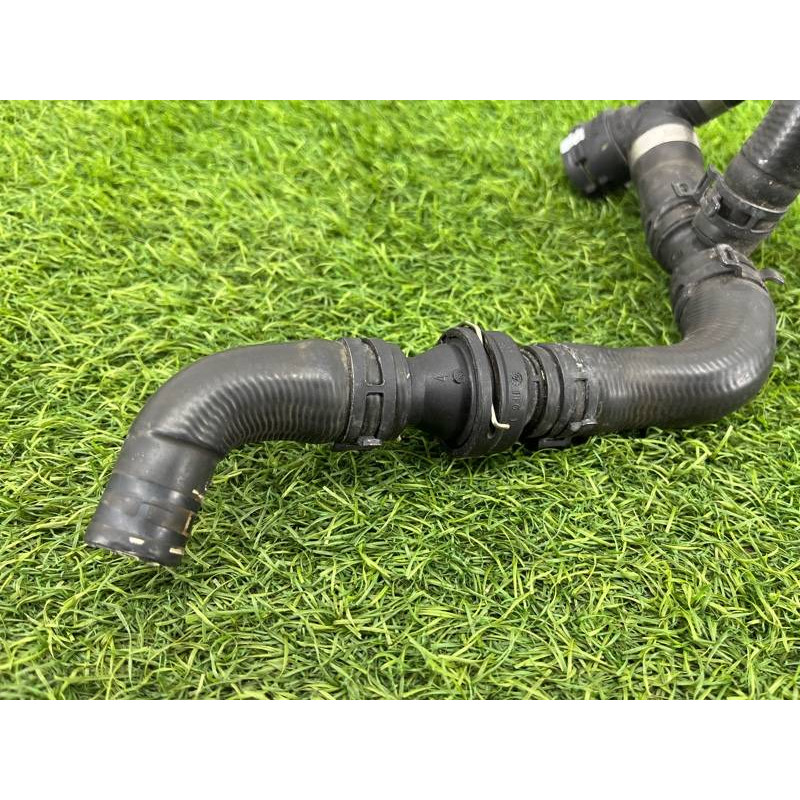 Патрубок (система охлаждения) AUDI A4 B9 2017 2.0L 8W0122449BG