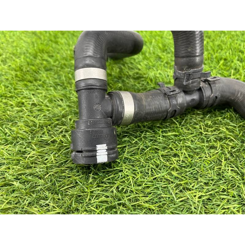 Патрубок (система охлаждения) AUDI A4 B9 2017 2.0L 8W0122449BG