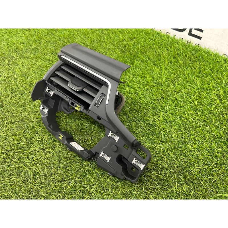 Дефлектор повітроводу (салон) Audi A5 F5 2019 2.0 TFSI 8W1820901B6PS