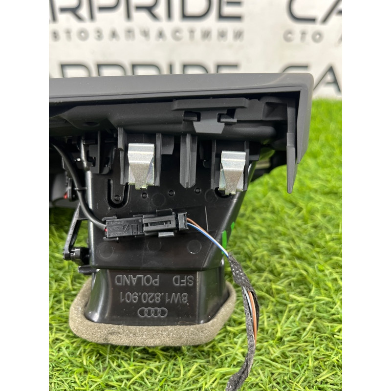 Дефлектор повітроводу (салон) Audi A5 F5 2019 2.0 TFSI 8W1820901B6PS