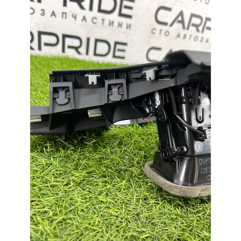 Дефлектор повітроводу (салон) Audi A5 F5 2019 2.0 TFSI 8W1820901B6PS