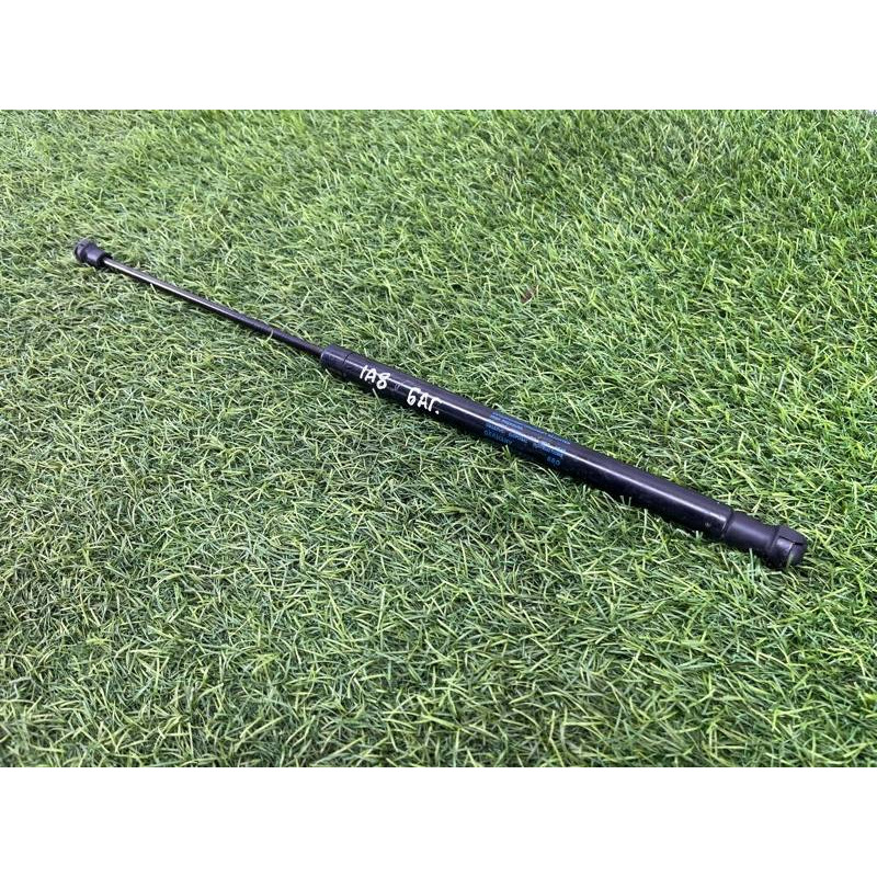 Амортизатор багажника (кузов і елементи) AUDI A8 D4 2011 4,2 4H0827551B