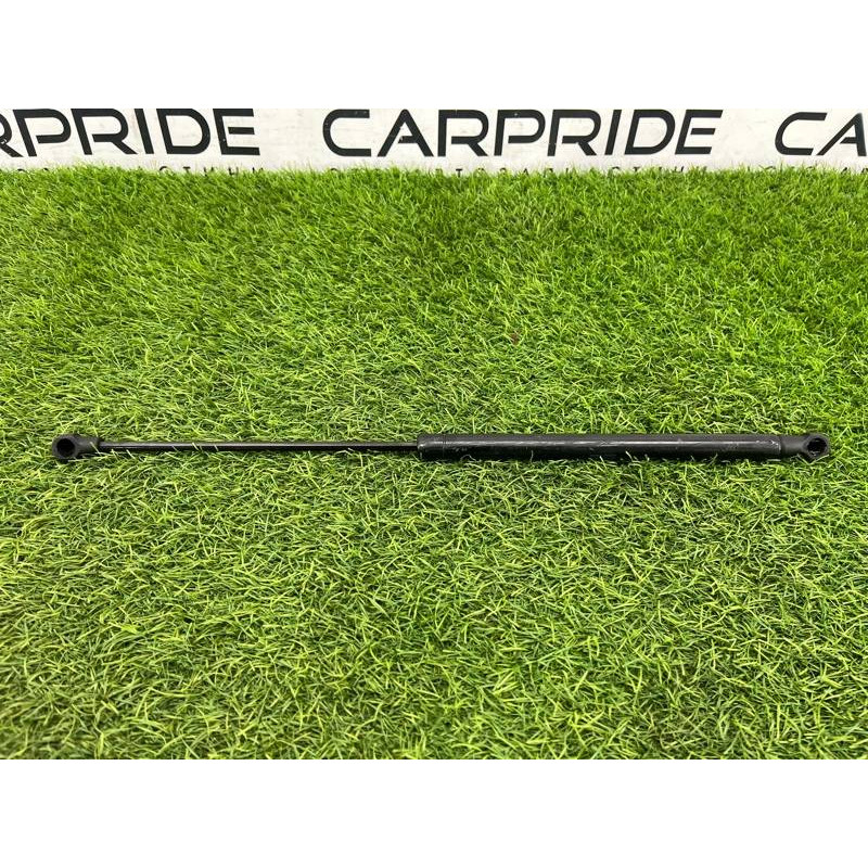 Амортизатор багажника (кузов і елементи) AUDI A8 D4 2011 4,2 4H0827551B