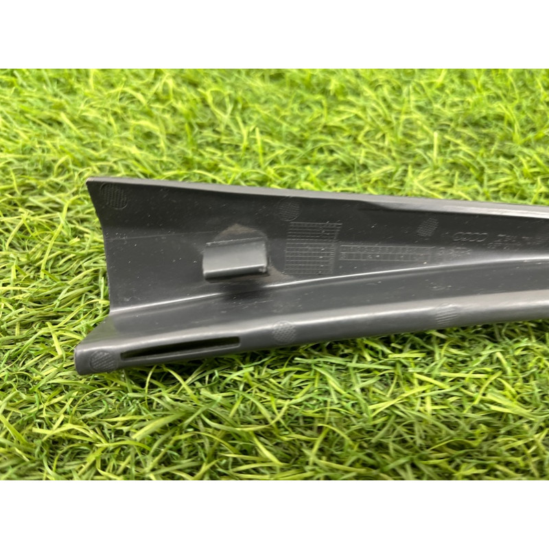 Обшивка Стойки (салон) AUDI A4 B9 2017 2.0L 8W0868204DS2