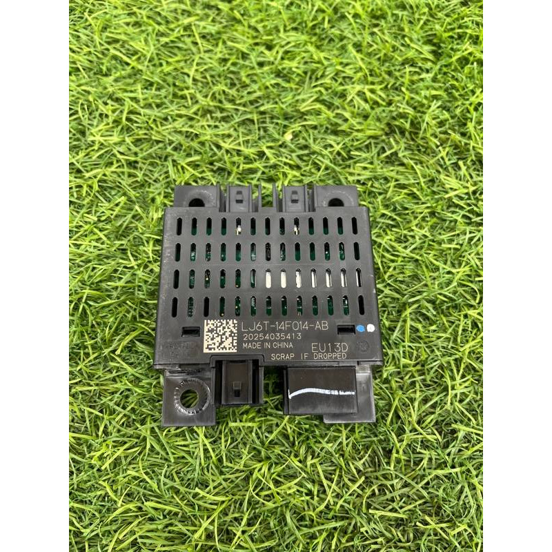 Блок управления usb интерфейсом (электрика / блок управления) FORD ESCAPE MK4 2020 1.5 LJ6Z19A387AB