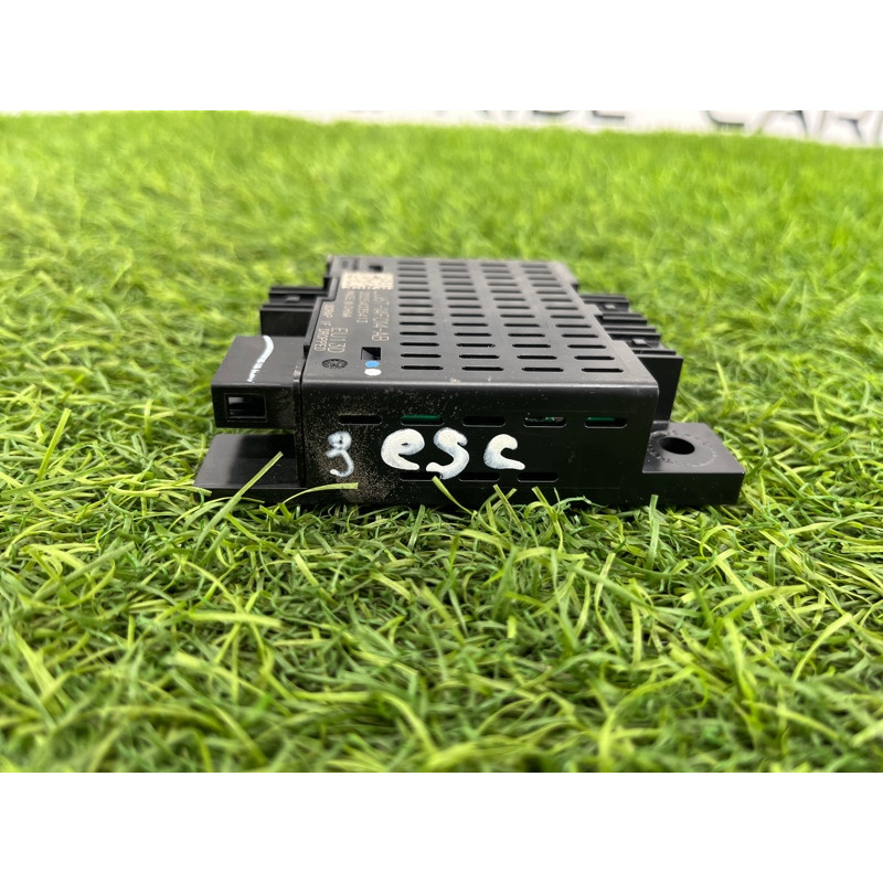 Блок управления usb интерфейсом (электрика / блок управления) FORD ESCAPE MK4 2020 1.5 LJ6Z19A387AB