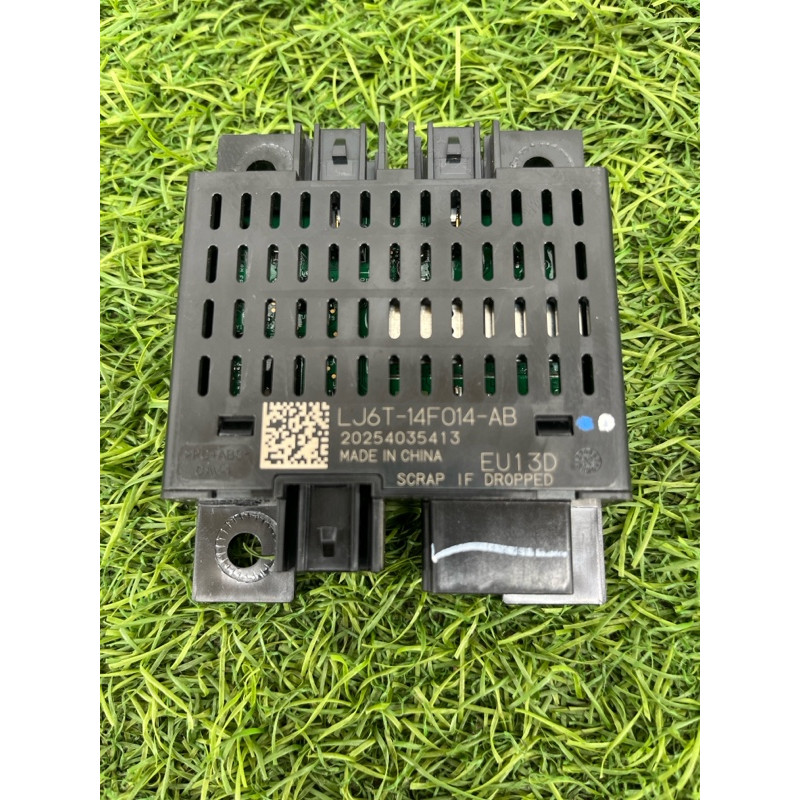 Блок управления usb интерфейсом (электрика / блок управления) FORD ESCAPE MK4 2020 1.5 LJ6Z19A387AB