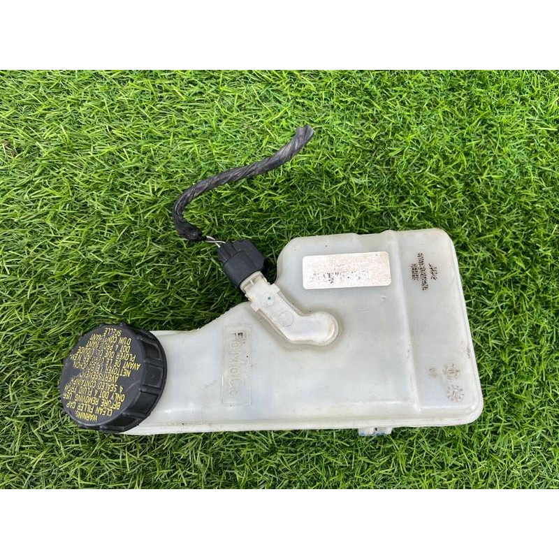 Бачок тормозной жидкости (тормозная система) FORD Focus MK3 2014 2.0 F1FZ2K478B