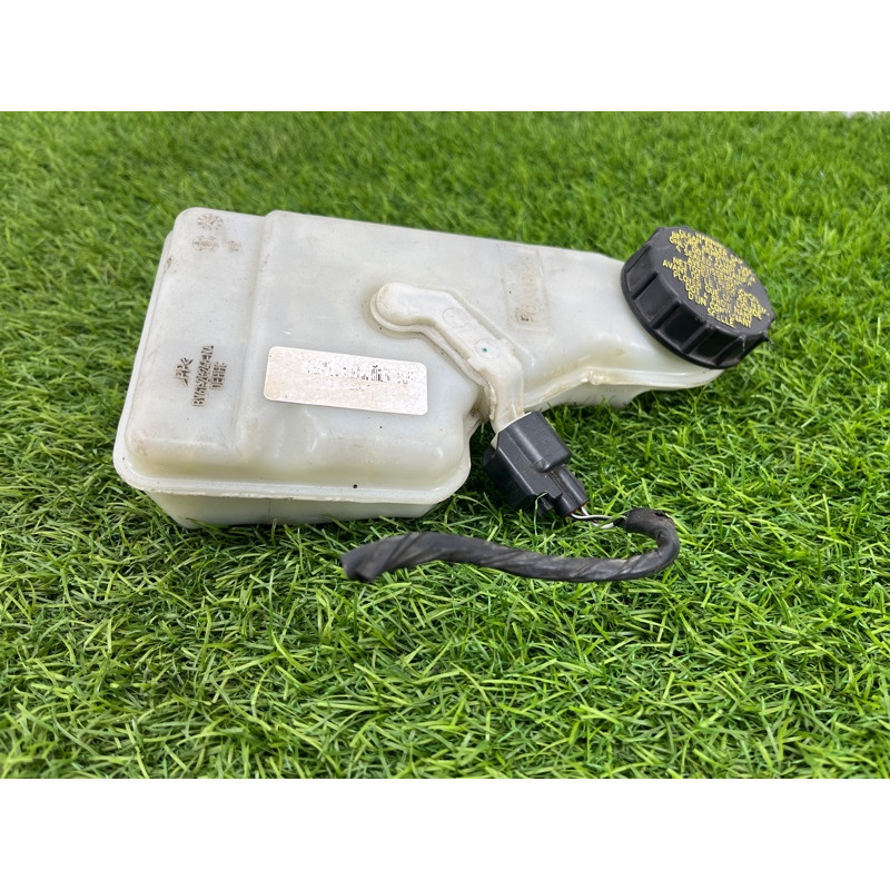 Бачок тормозной жидкости (тормозная система) FORD Focus MK3 2014 2.0 F1FZ2K478B