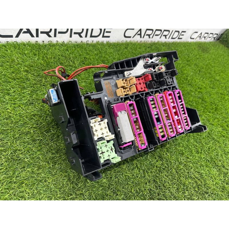 Блок предохранителей (электрика) AUDI A8 D4 2011 4,2 4H0907101B