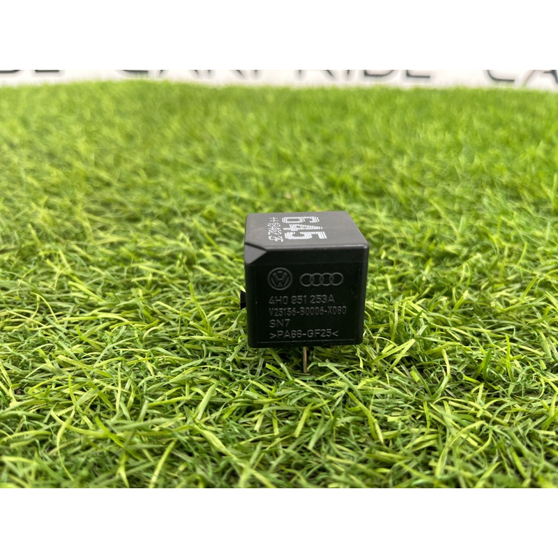 Реле (электрика) Audi A5 F5 2019 2.0 TFSI 4H0951253A