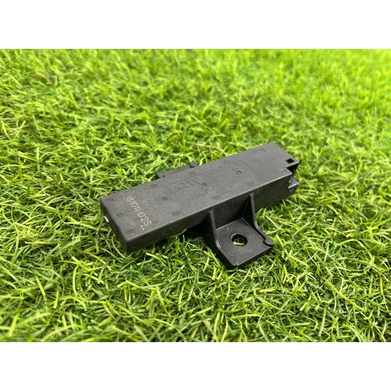 Антенна бесключевого доступа (электрика) Audi A5 F5 2019 2.0 TFSI 4M0907247