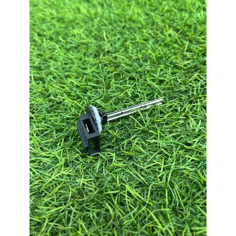 Датчик температуры отопителя (электрика / датчики) Audi Q5 8R 2012 3.2 CALB 6Q0820539