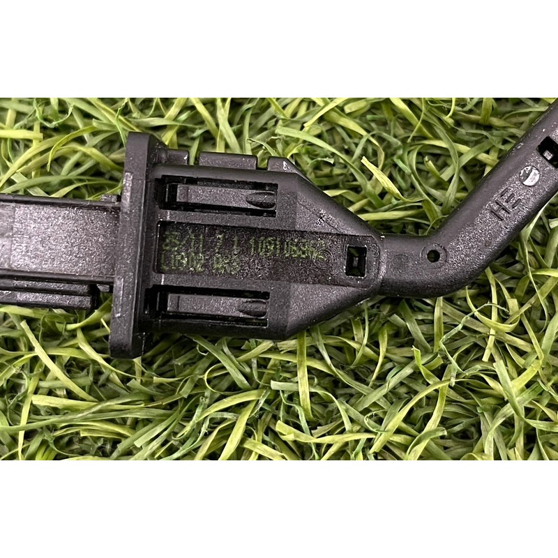 Датчик температуры отопителя (электрика / датчики) Audi Q5 8R 2012 3.2 CALB 8K0820539