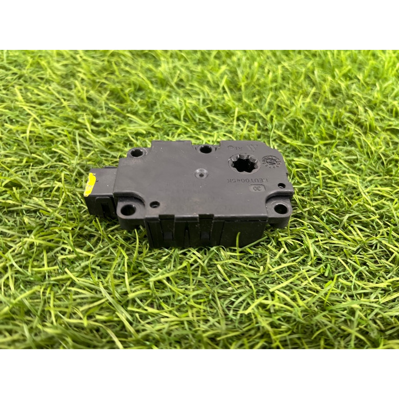 Привод заслонки отопителя (отопление и кондиционирование) Audi A5 F5 2019 2.0 TFSI 4M0820511