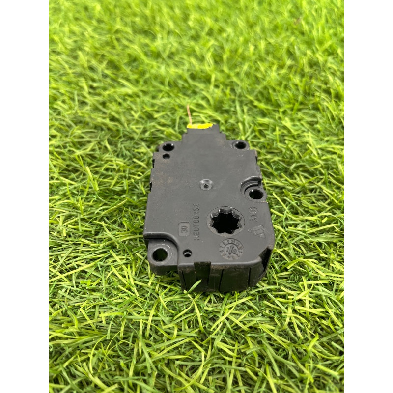 Привод заслонки отопителя (отопление и кондиционирование) Audi A5 F5 2019 2.0 TFSI 4M0820511