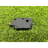 Привод заслонки отопителя