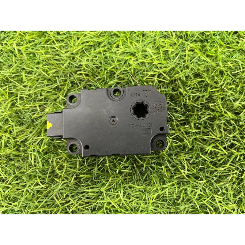 Привод заслонки отопителя (отопление и кондиционирование) AUDI A4 B9 2017 2.0L 4M0820511