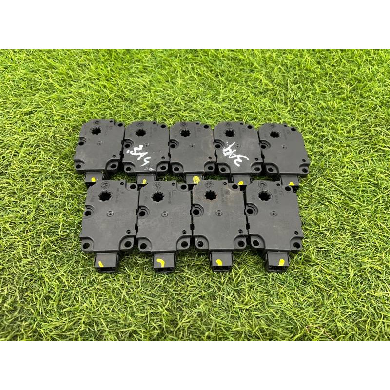 Привод заслонки отопителя (отопление и кондиционирование) AUDI A4 B9 2017 2.0L 4M0820511