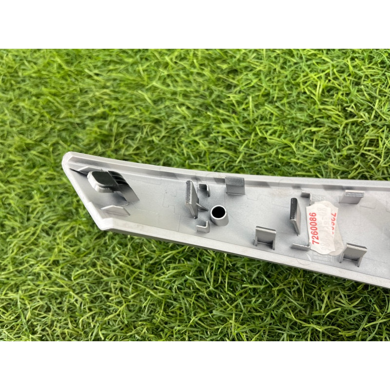 Декоративная накладка карты двери (салон) BMW 3-series F30 2013 N26B20 51417260086