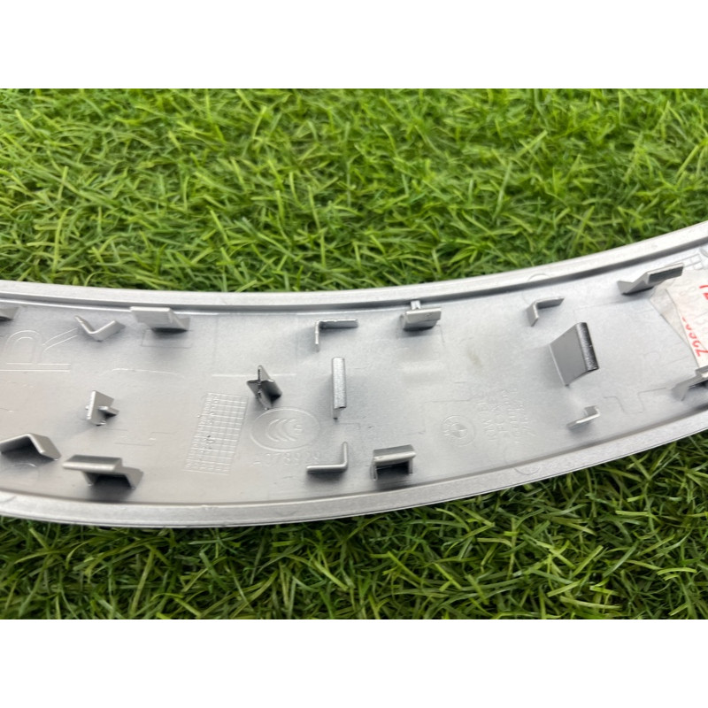 Декоративная накладка карты двери (салон) BMW 3-series F30 2013 N26B20 51417260086