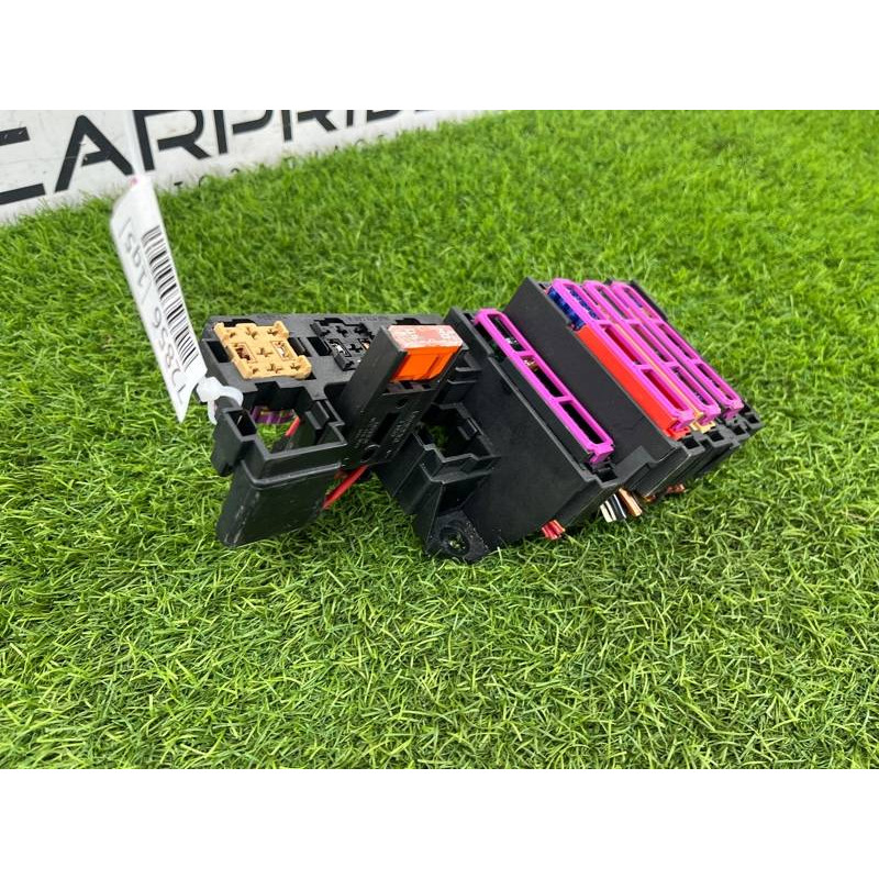 Блок предохранителей (электрика) Audi Q5 8R 2012 3.2 CALB 8K0971845A