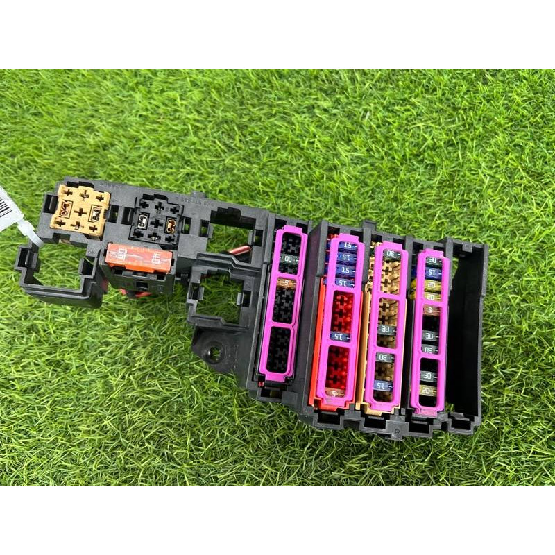 Блок предохранителей (электрика) Audi Q5 8R 2012 3.2 CALB 8K0971845A