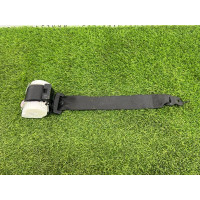 Ремень безопасности