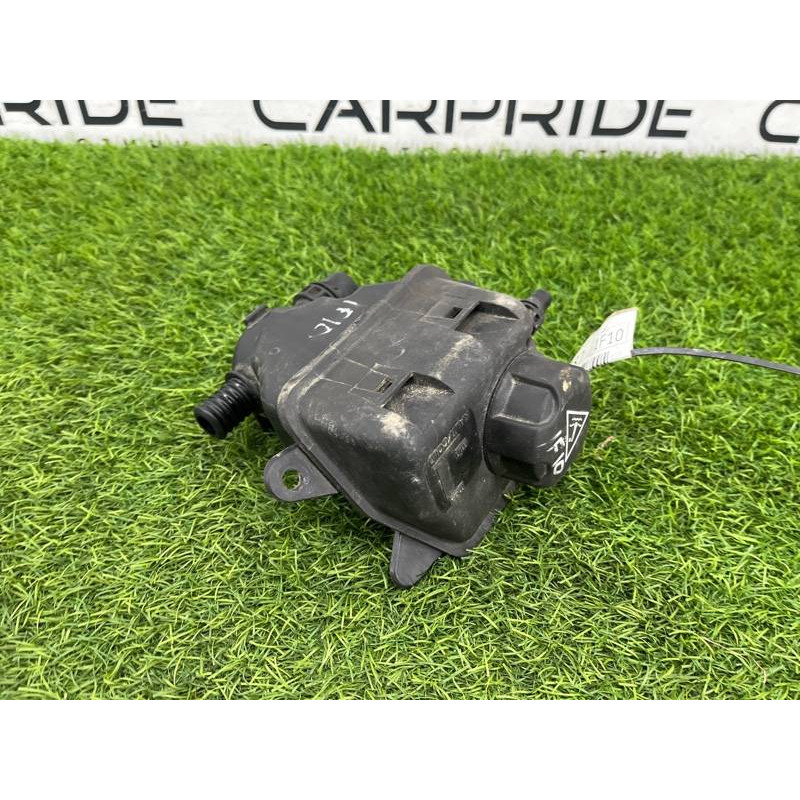 Бачок расширительный (система охлаждения) BMW 5-series F10 2013 N63B44 17137632212