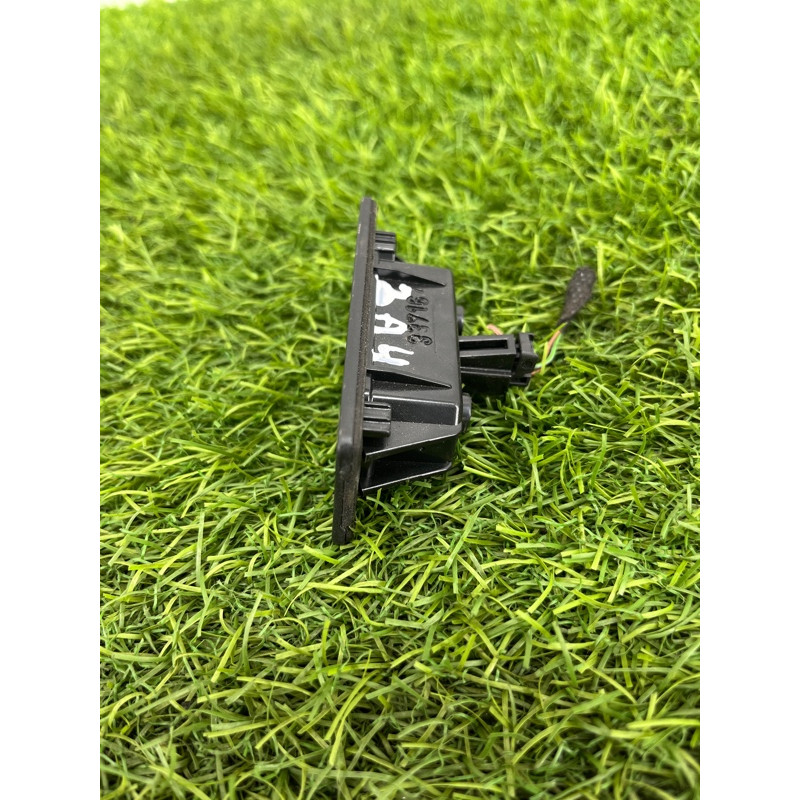 Плафон подсветки номера (оптика) AUDI A4 B9 2017 2.0L 4G0943021