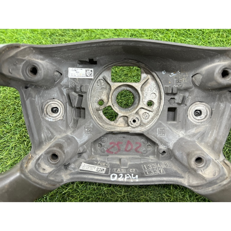 Руль (салон) AUDI A4 B6 2003 2.0 ALT 8e0419091a