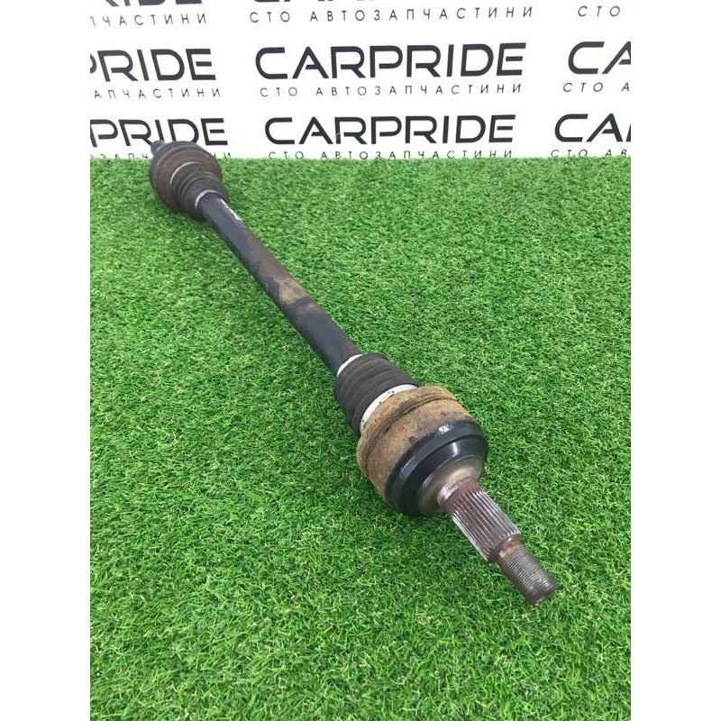 Привод (трансмиссия) Volkswagen Touareg II NF 2013 3.0 TDI 7P0501201G