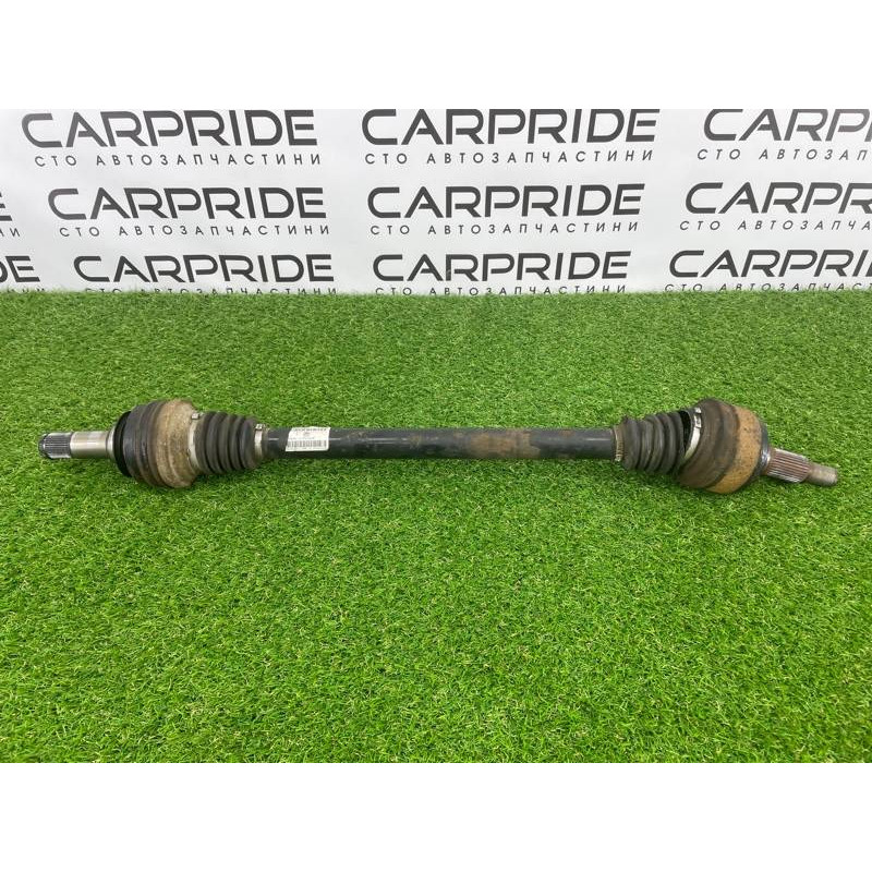 Привод (трансмиссия) Volkswagen Touareg II NF 2013 3.0 TDI 7P0501201G