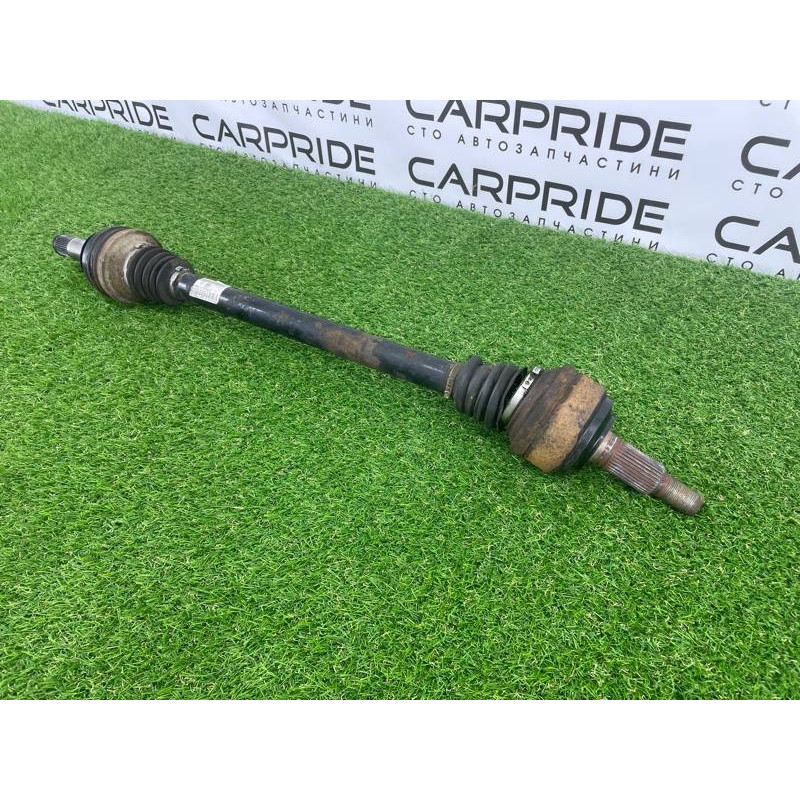 Привод (трансмиссия) Volkswagen Touareg II NF 2013 3.0 TDI 7P0501201G