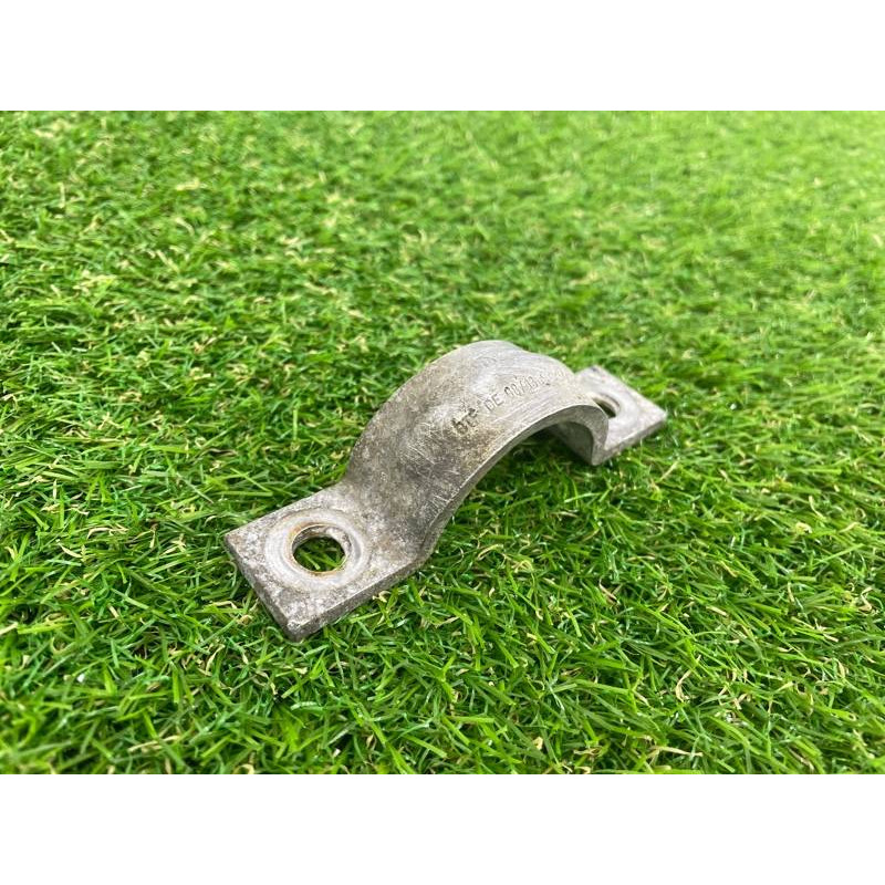 Скоба стабилизатора (подвеска) Volkswagen Touareg II NF 2013 3.0 TDI 7L8511418