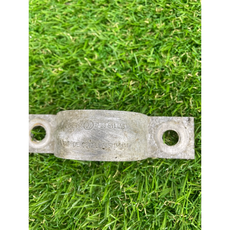 Скоба стабилизатора (подвеска) Volkswagen Touareg II NF 2013 3.0 TDI 7L8511418