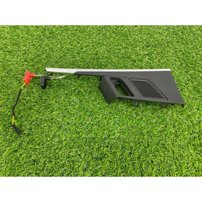 Декоративна накладка карти дверей (салон) Audi A5 F5 2019 2.0 TFSI 8W0959523C6PS