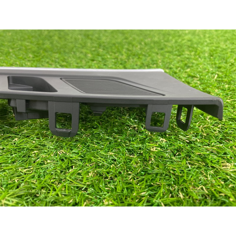 Декоративна накладка карти дверей (салон) Audi A5 F5 2019 2.0 TFSI 8W0959523C6PS