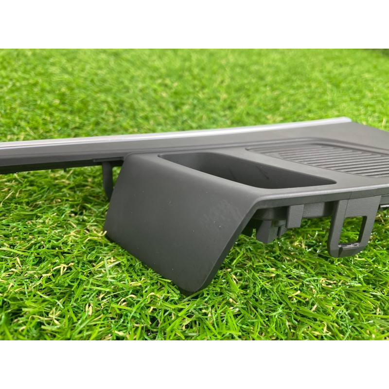 Декоративна накладка карти дверей (салон) Audi A5 F5 2019 2.0 TFSI 8W0959523C6PS