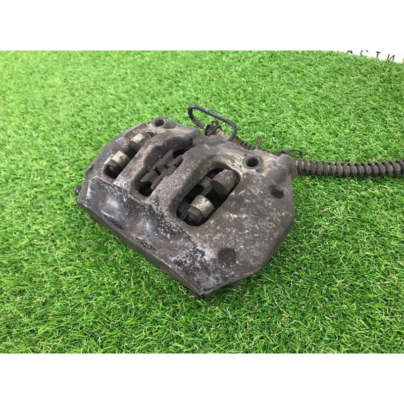 Гальмівний супорт (гальмівна система) Volkswagen Touareg II NF 2013 3.0 TDI 7P6615424D