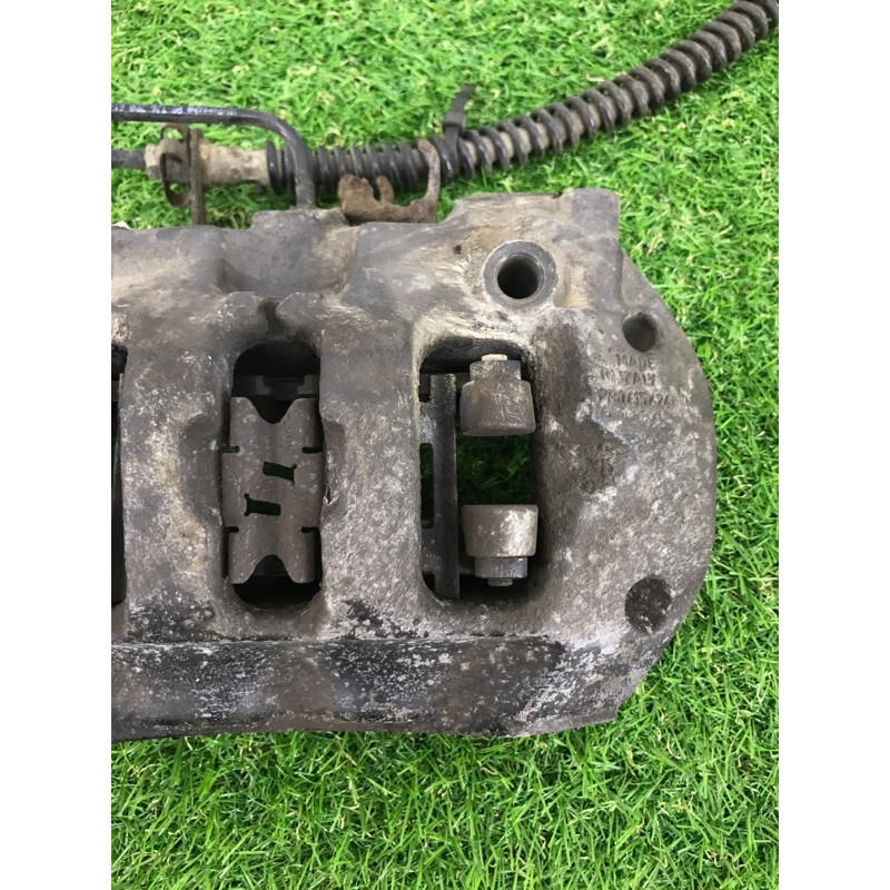 Гальмівний супорт (гальмівна система) Volkswagen Touareg II NF 2013 3.0 TDI 7P6615424D