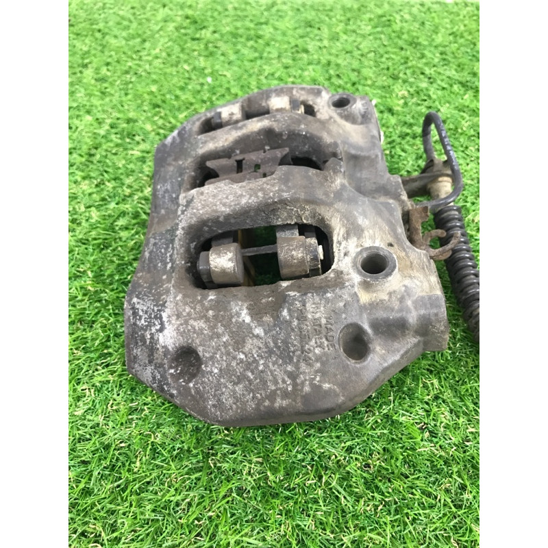 Гальмівний супорт (гальмівна система) Volkswagen Touareg II NF 2013 3.0 TDI 7P6615424D