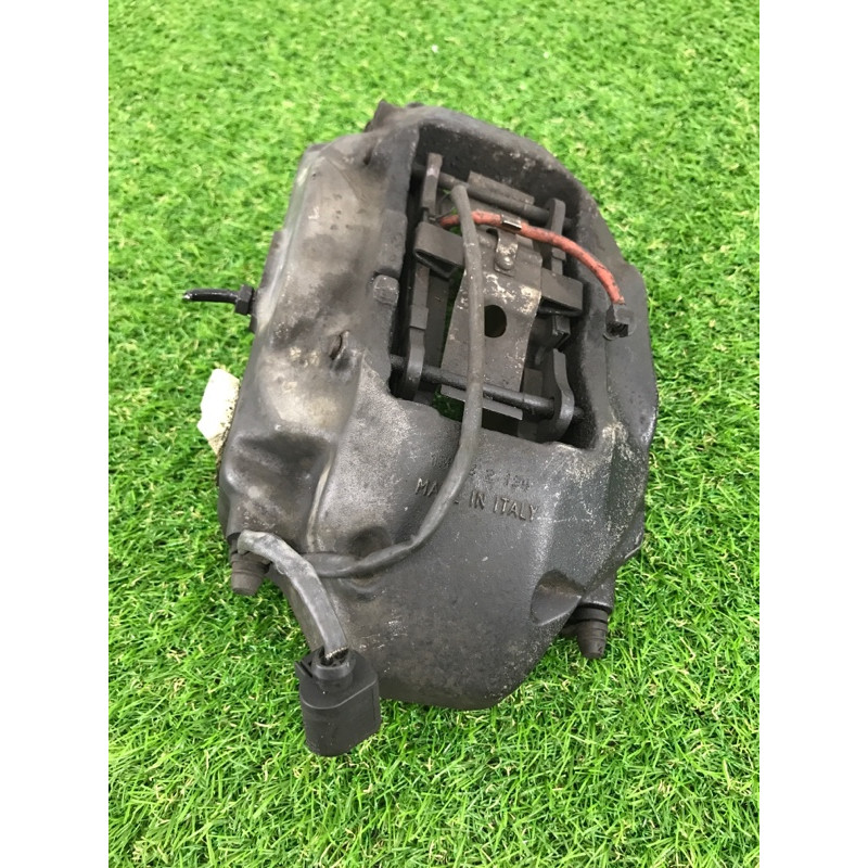 Гальмівний супорт (гальмівна система) Volkswagen Touareg II NF 2013 3.0 TDI 7L6615150A