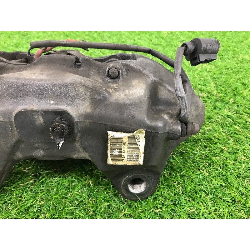 Гальмівний супорт (гальмівна система) Volkswagen Touareg II NF 2013 3.0 TDI 7L6615150A