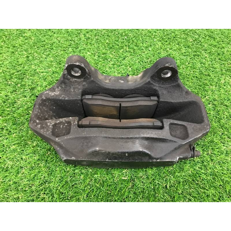 Гальмівний супорт (гальмівна система) Volkswagen Touareg II NF 2013 3.0 TDI 7L6615150A