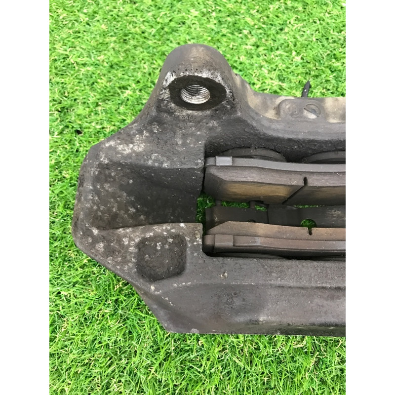 Гальмівний супорт (гальмівна система) Volkswagen Touareg II NF 2013 3.0 TDI 7L6615150A