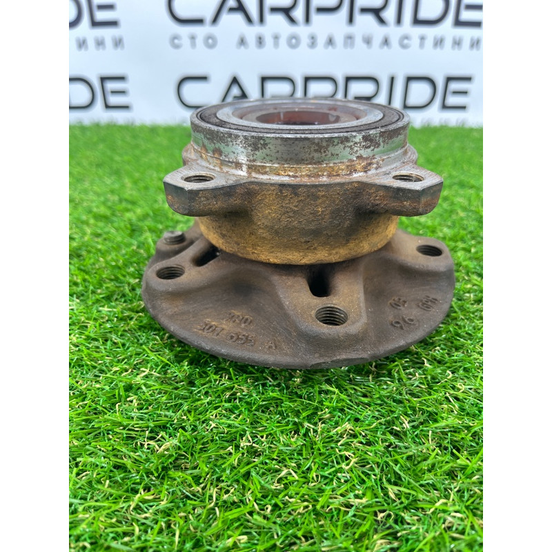 Ступица (подвеска) Volkswagen Touareg II NF 2013 3.0 TDI 7P0498287