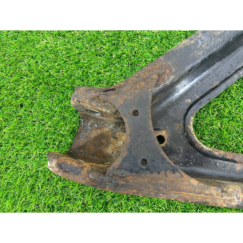 Рычаг подвески (подвеска) Volkswagen Touareg II NF 2013 3.0 TDI 7P0505311E